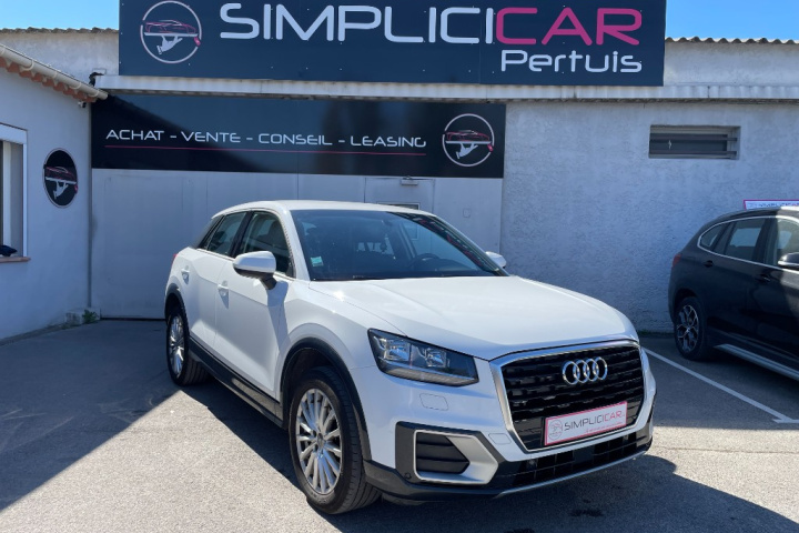 AUDI Q2