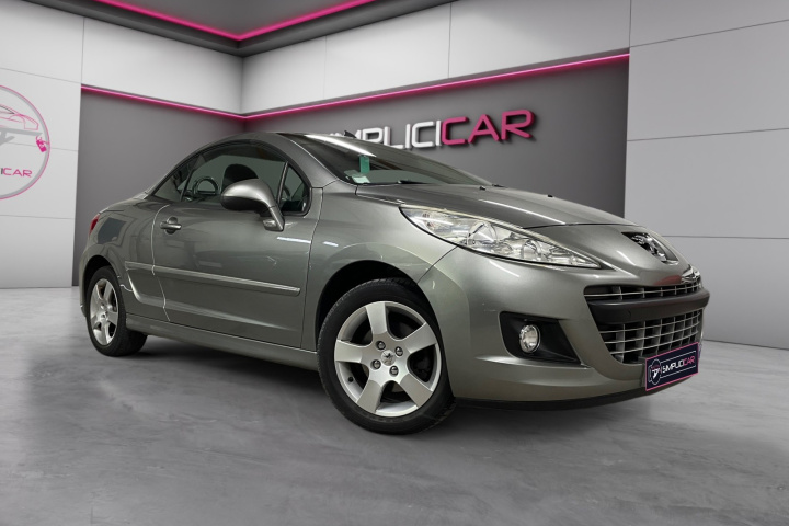 PEUGEOT 207 CC