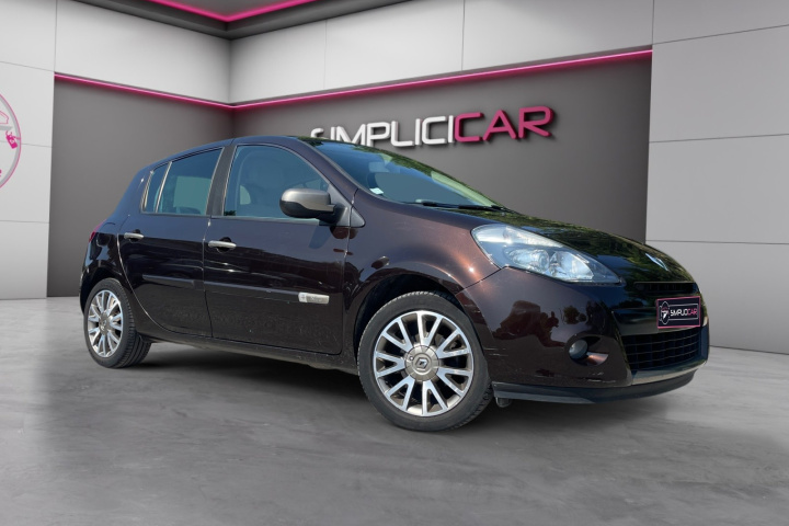RENAULT CLIO III