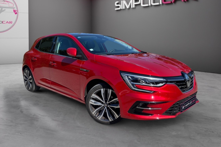 RENAULT MEGANE IV BERLINE