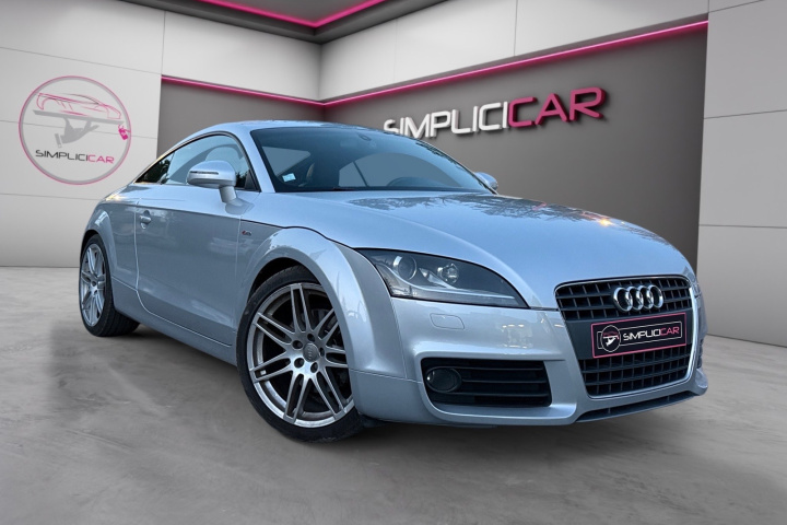 AUDI TT COUPE