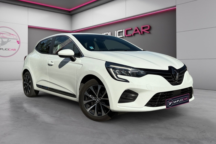 RENAULT CLIO V