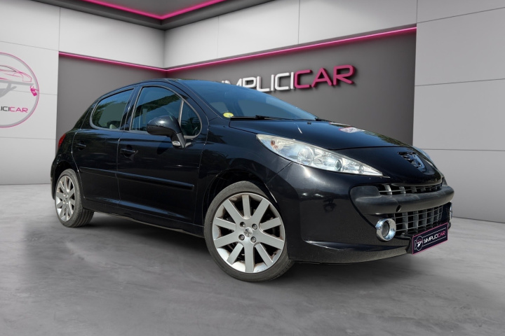 PEUGEOT 207