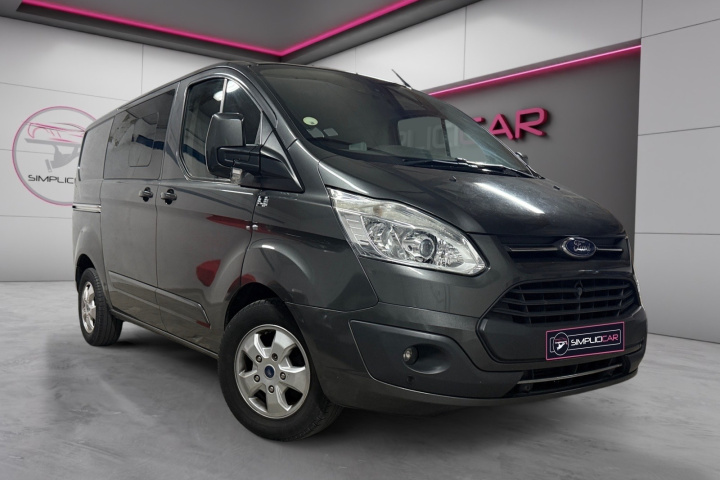 FORD TRANSIT CUSTOM CABINE APPROFONDIE