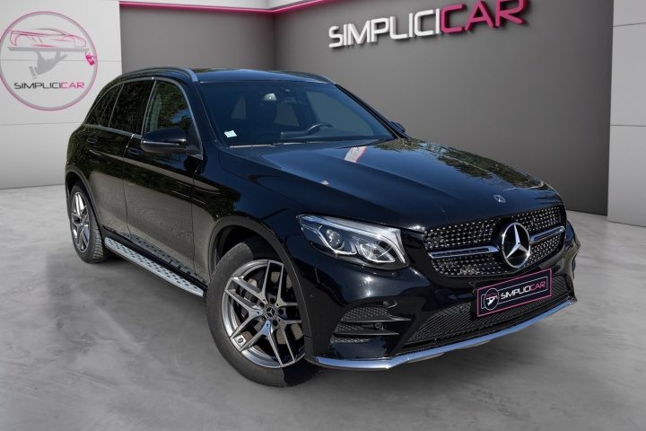 MERCEDES GLC