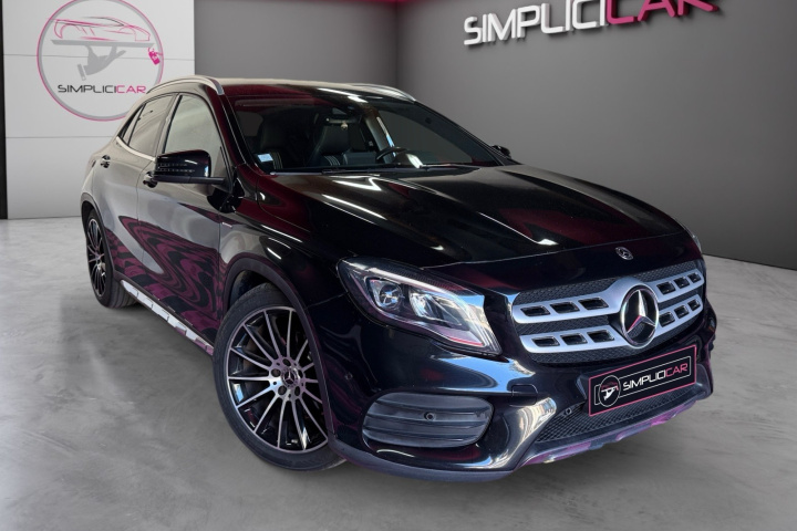 MERCEDES GLA