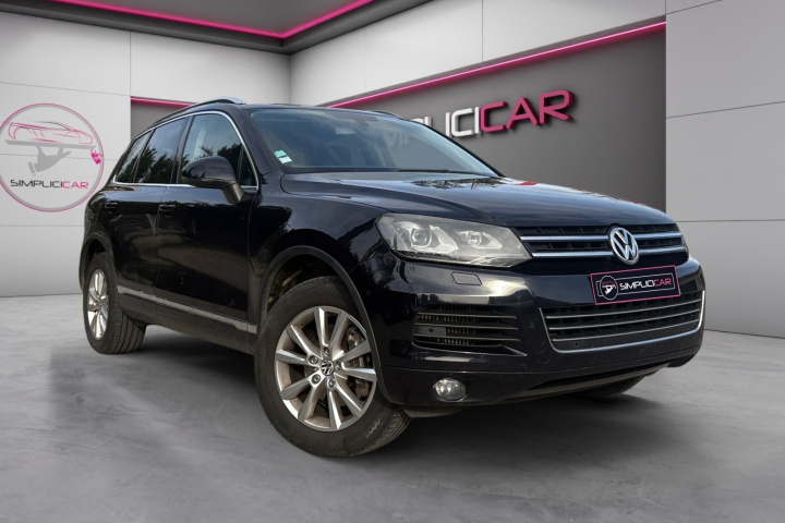 VOLKSWAGEN TOUAREG